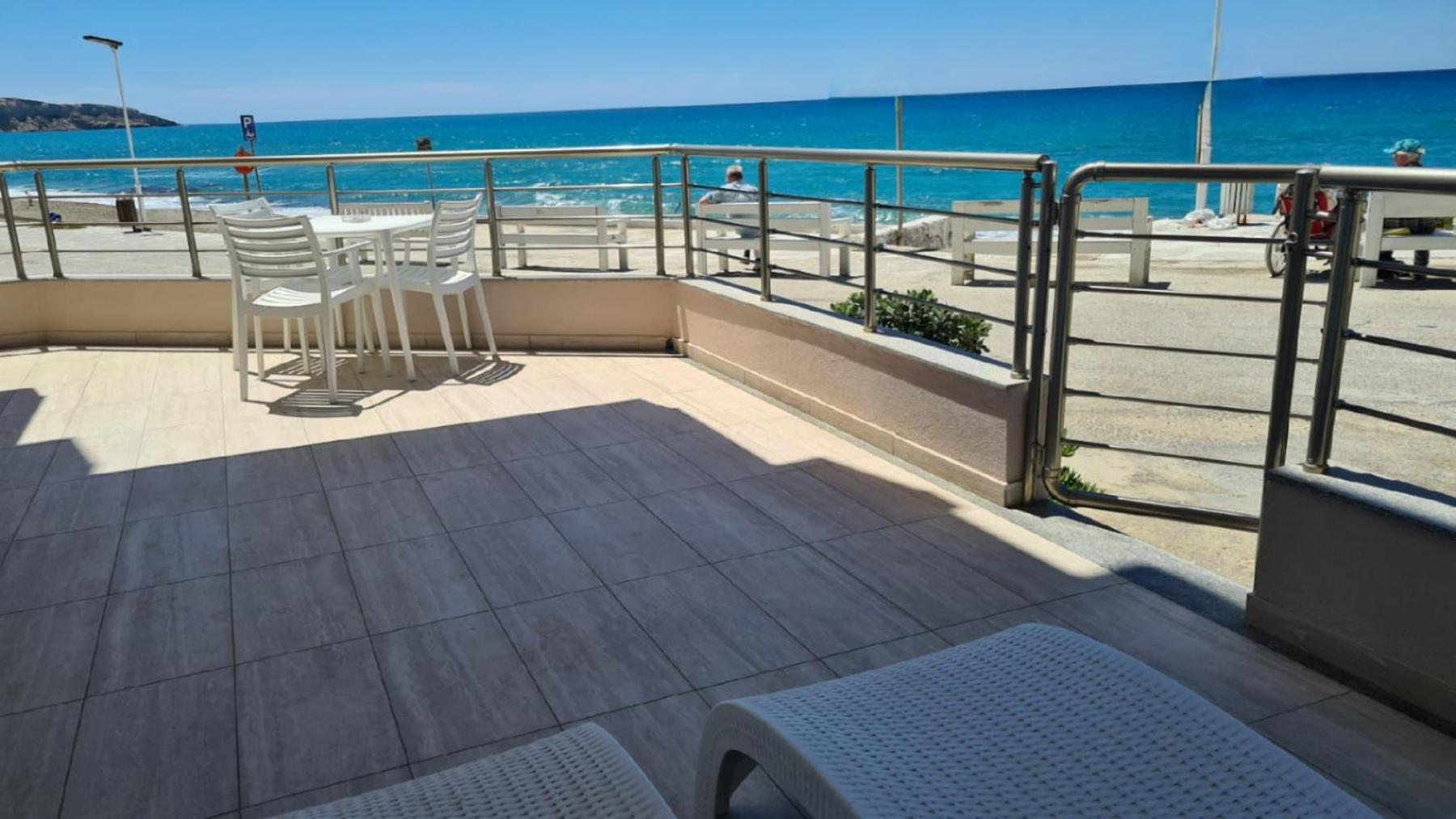 Bella Mare Luxury Apartments Kalamaki (Heraklion) Exterior foto