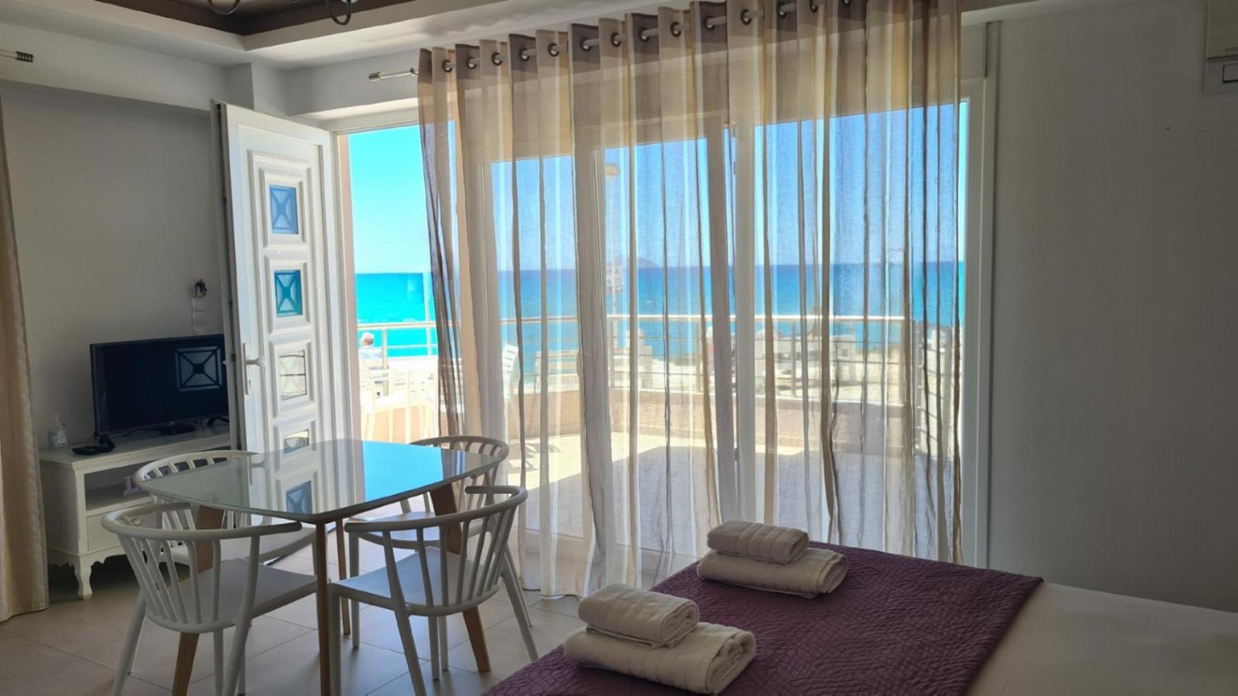 Bella Mare Luxury Apartments Kalamaki (Heraklion) Exterior foto