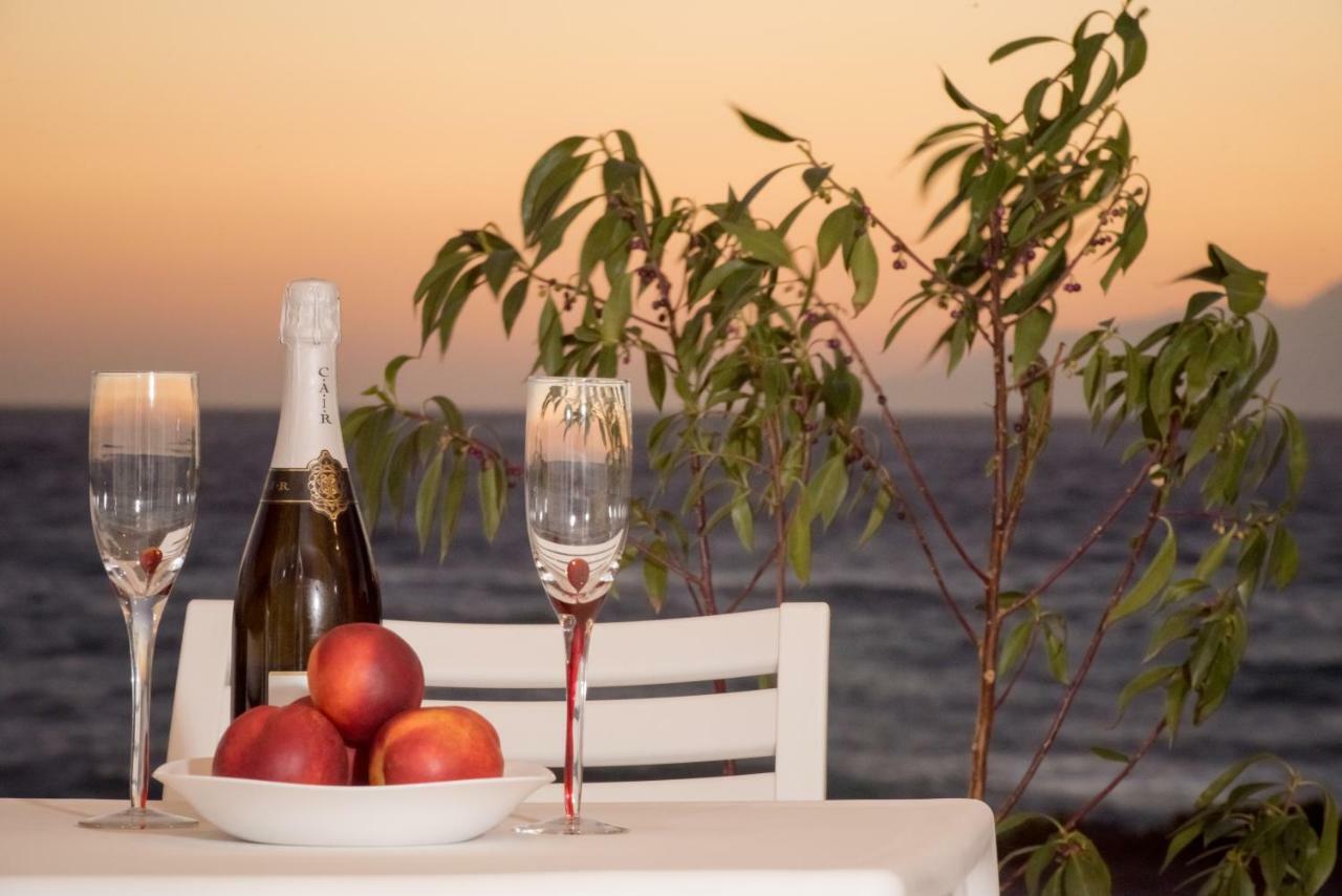 Bella Mare Luxury Apartments Kalamaki (Heraklion) Exterior foto