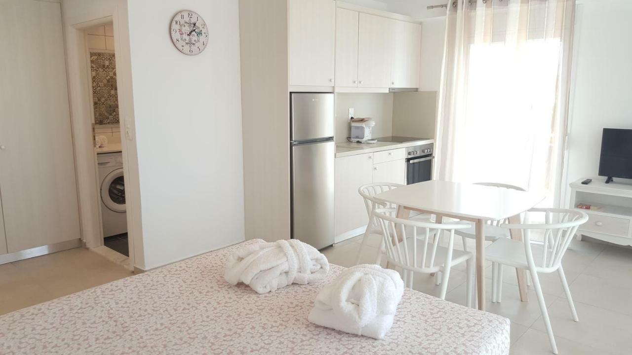 Bella Mare Luxury Apartments Kalamaki (Heraklion) Exterior foto